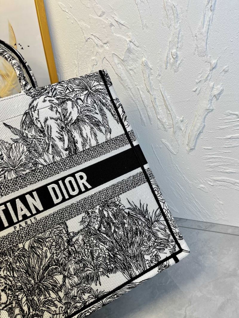 Christian Dior Shopping Bags